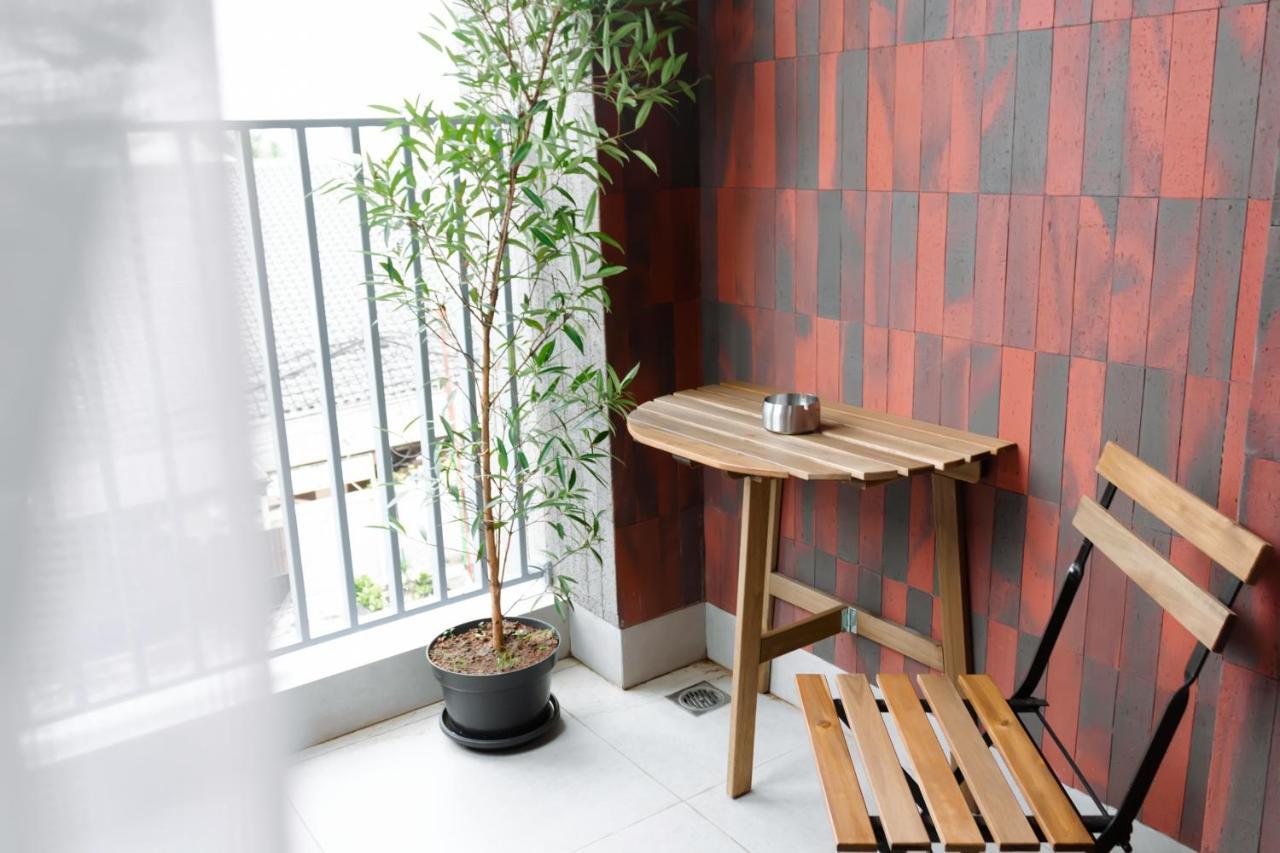 Sanctuary Spaces By Twospaces Giacarta Esterno foto